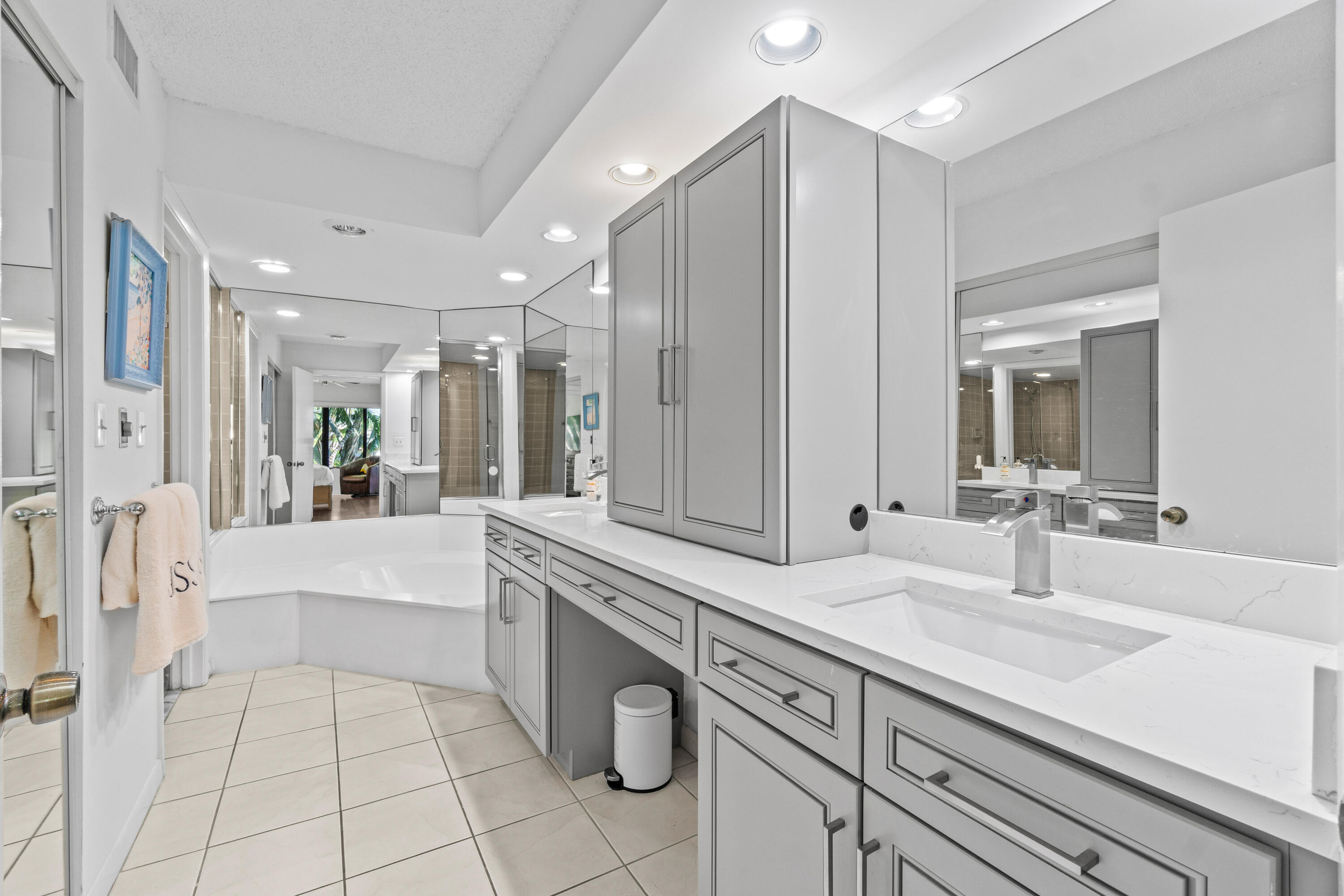 GLENEAGLES CONDO I - Residential
