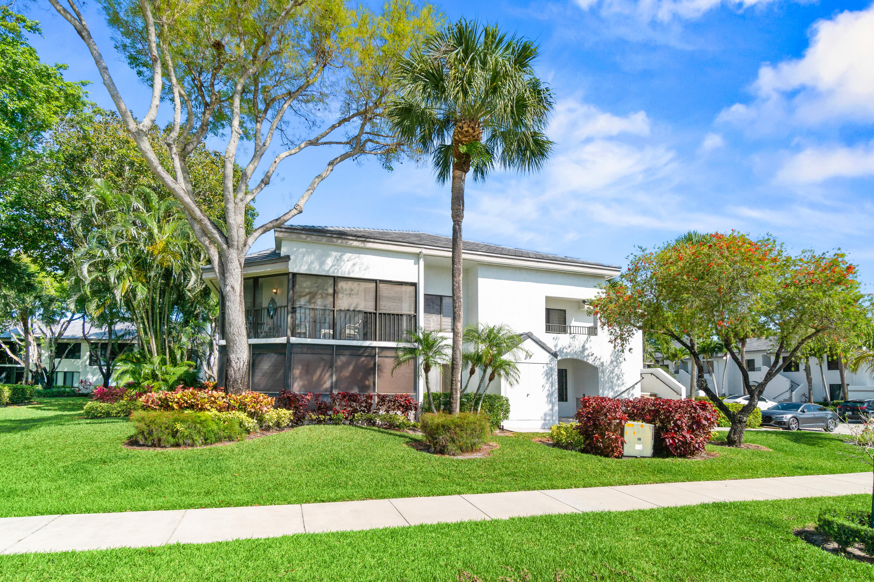 GLENEAGLES CONDO I - Residential