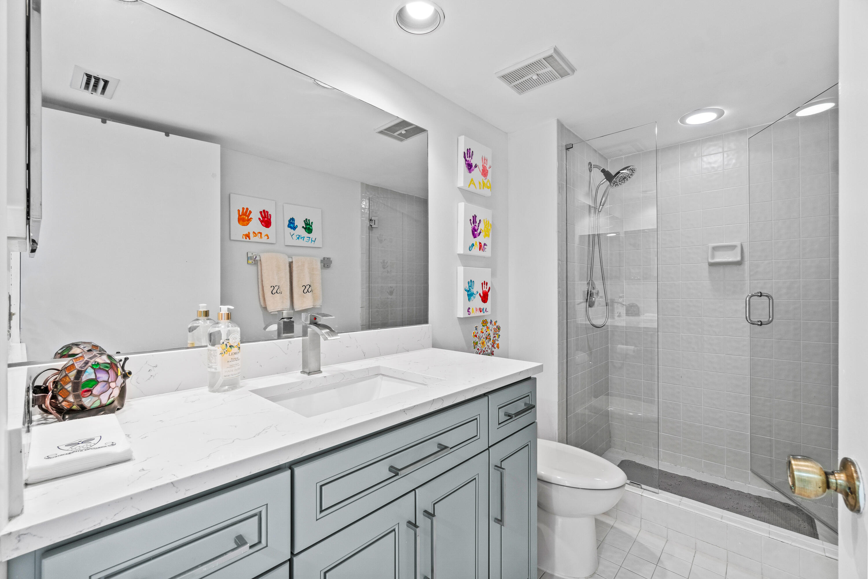 GLENEAGLES CONDO I - Residential