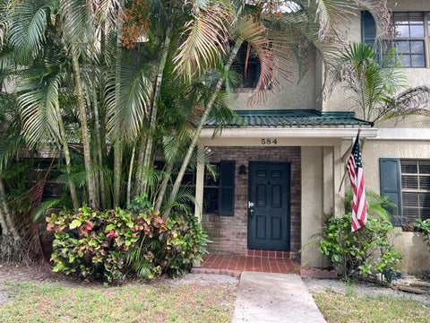 Tiny photo for 584 WESTREE Lane #584, Plantation, FL 33324 (MLS # B26070490)
