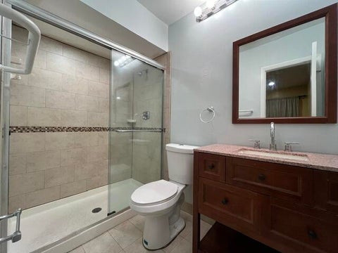 Tiny photo for 584 WESTREE Lane #584, Plantation, FL 33324 (MLS # B26070490)