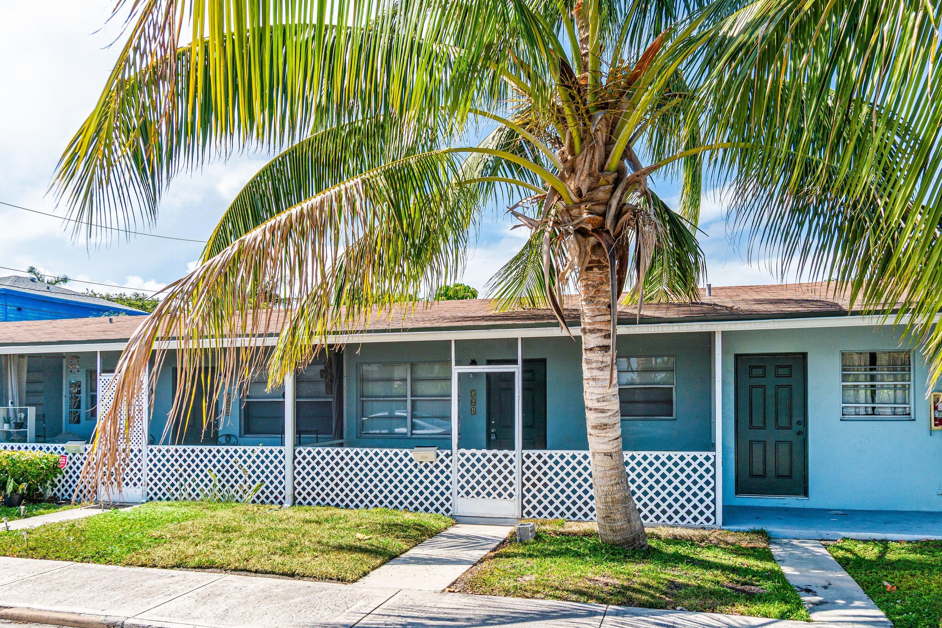 TOWN OF LAKE WORTH - Residential Lease