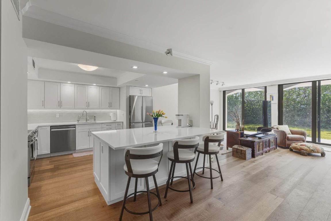 2660 S Ocean Boulevard 105s