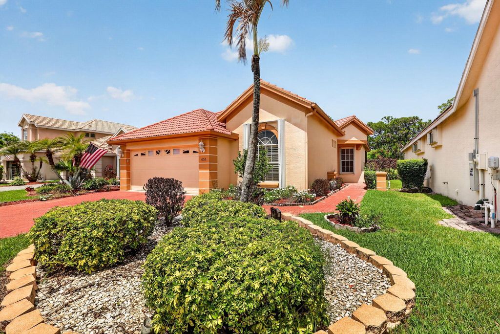 Photo of 653 SW Munjack Cove, Port Saint Lucie, FL 34986 (MLS # B26015816)