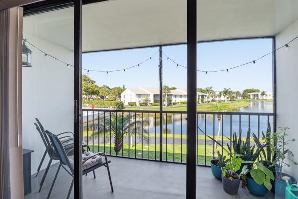 PALM CLUB VILLAGE II CONDO - Residential