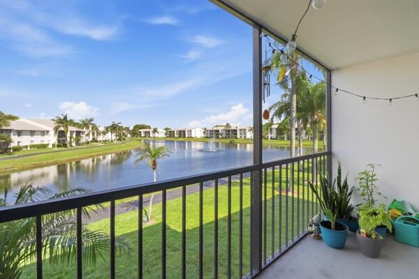 PALM CLUB VILLAGE II CONDO - Residential