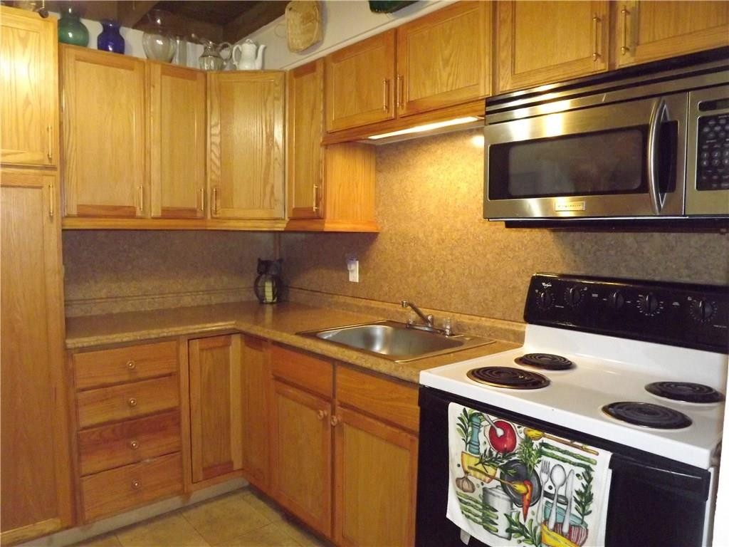 Fourth Add To Lauderdale - Residential