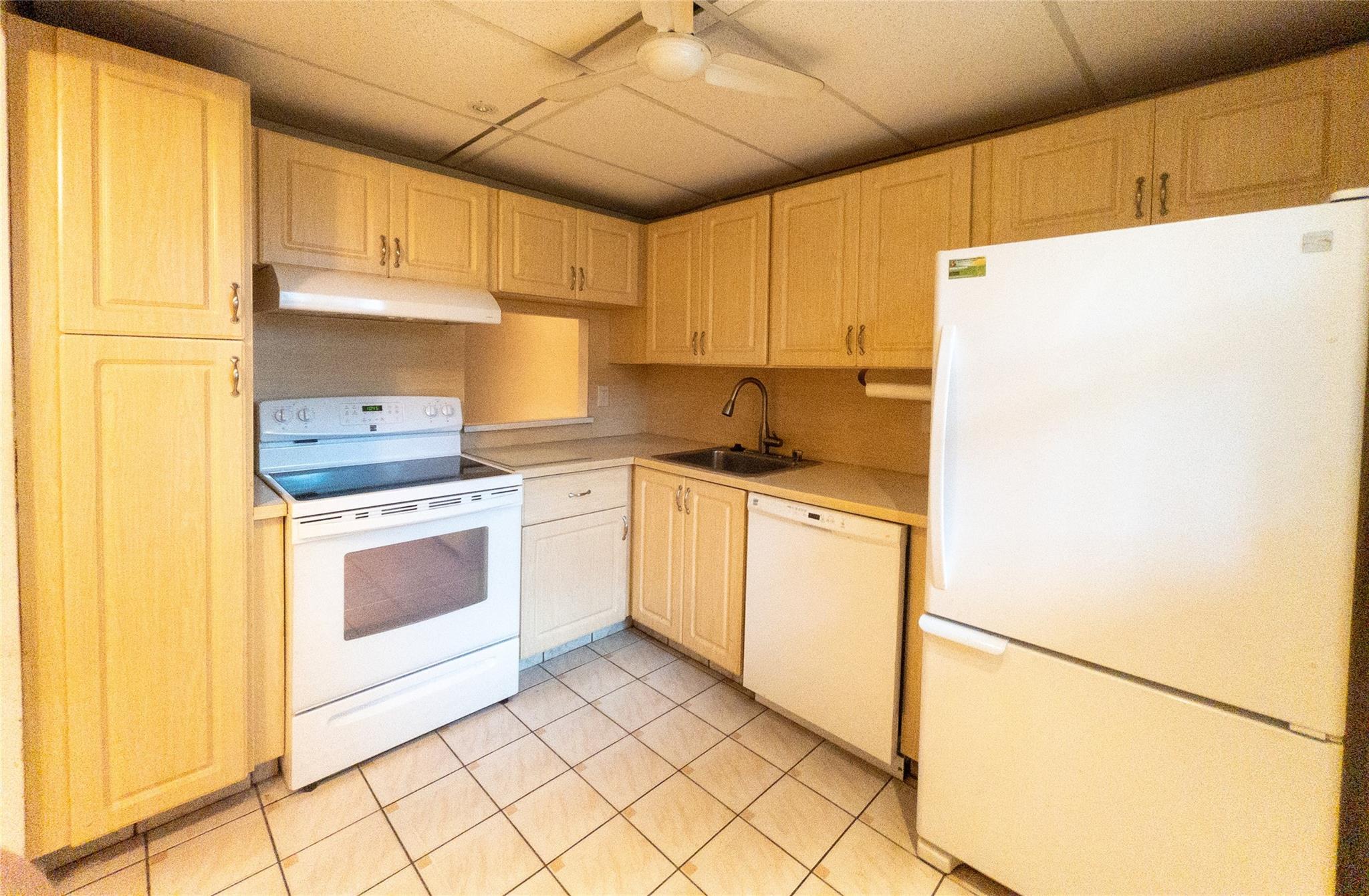 Holiday Springs - Residential