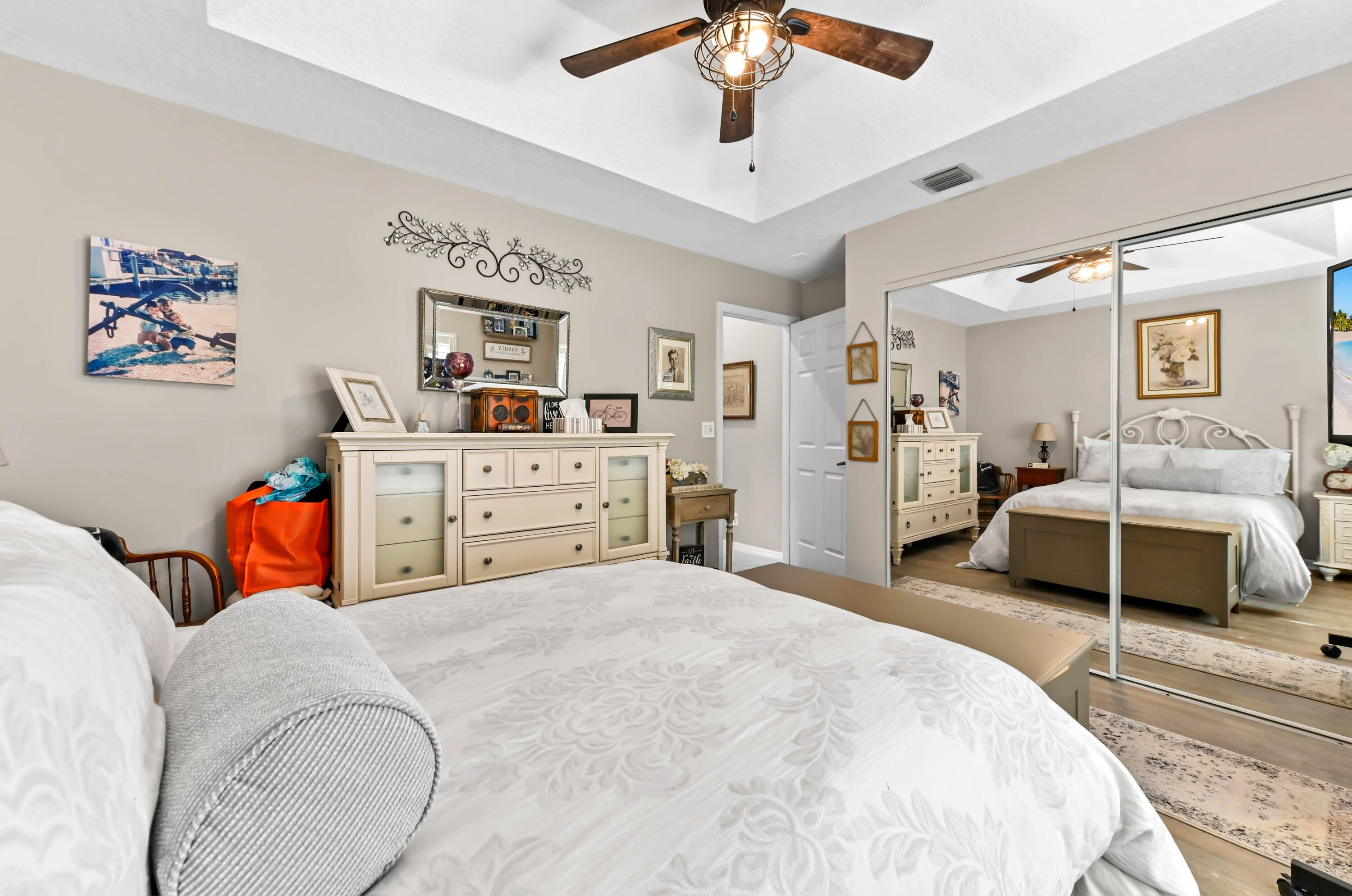 ANDROS ISLE - Residential