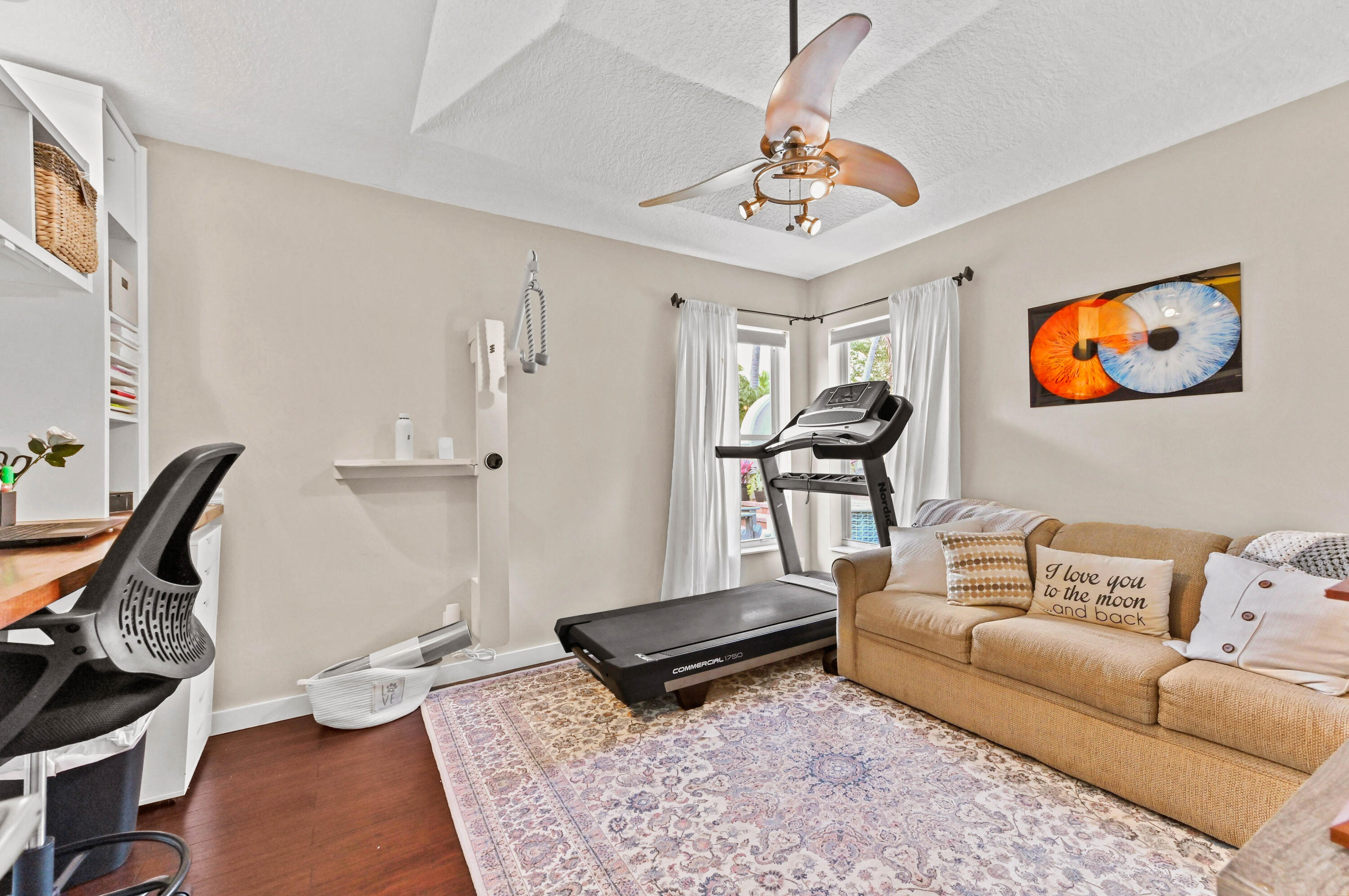 ANDROS ISLE - Residential