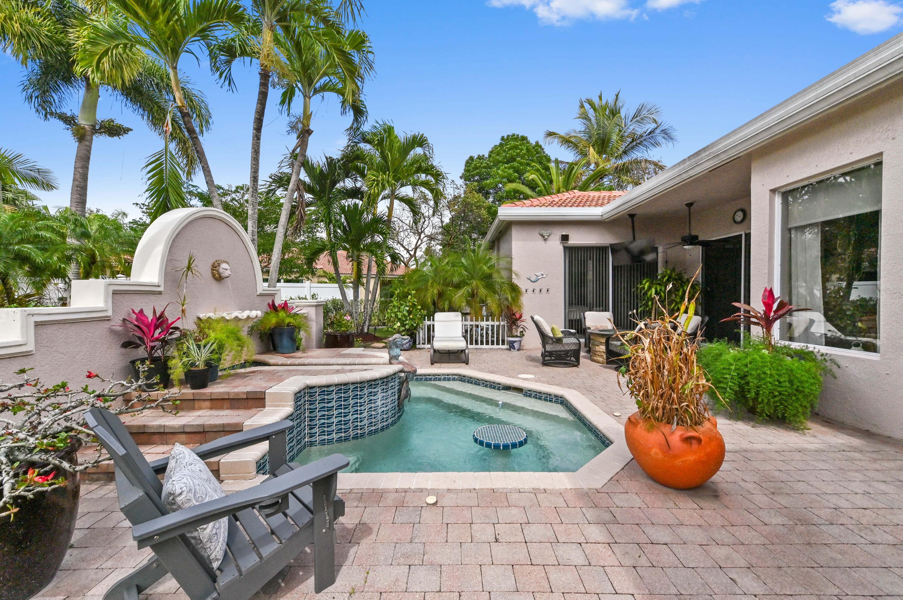 ANDROS ISLE - Residential