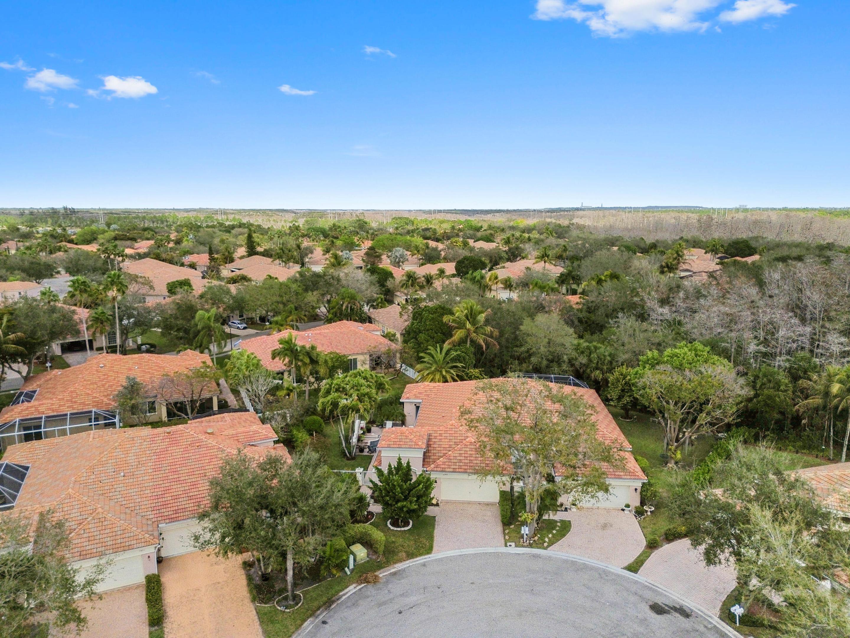 ANDROS ISLE - Residential