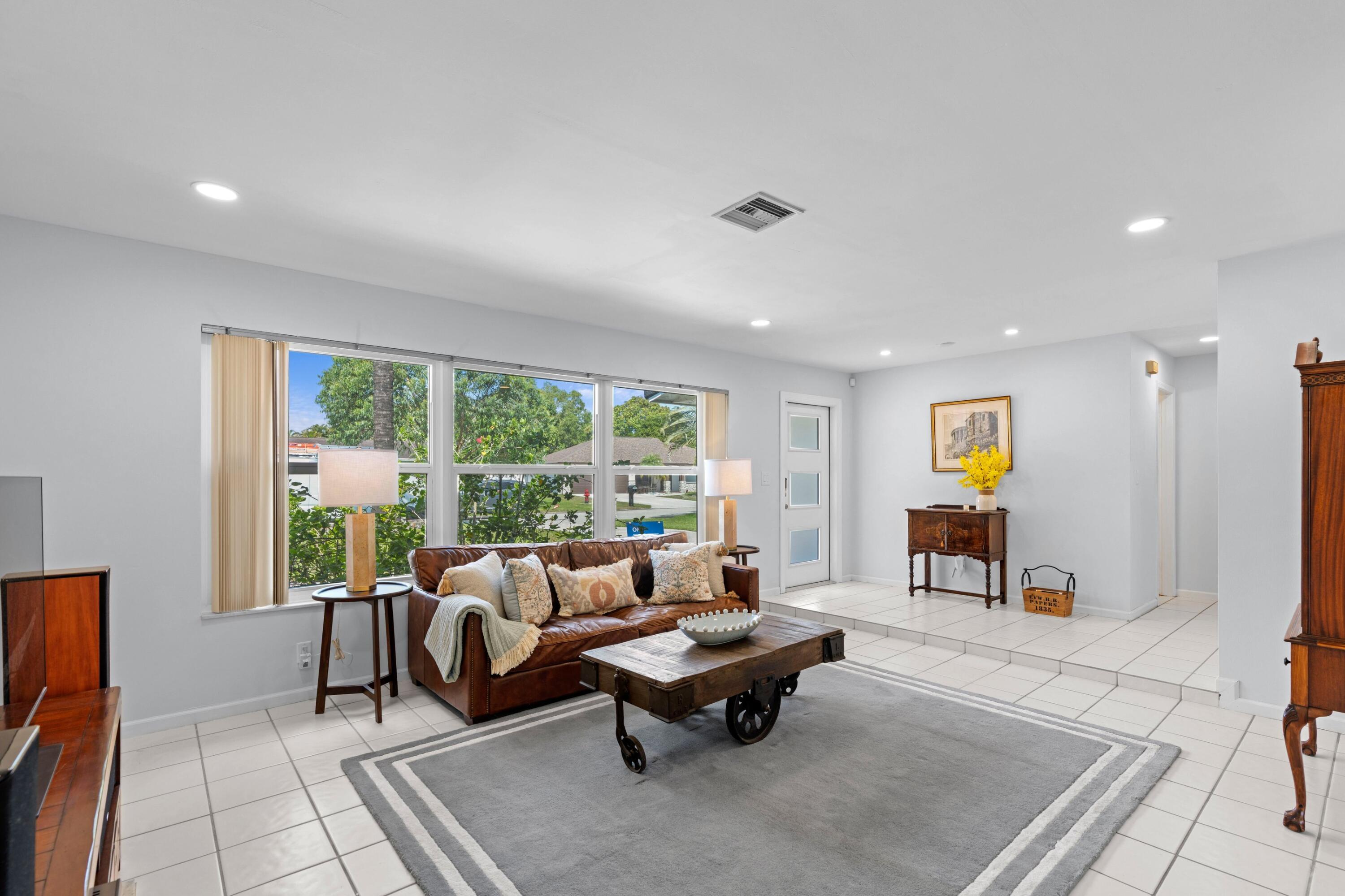 WILLOWS THE SECOND ADD - Residential