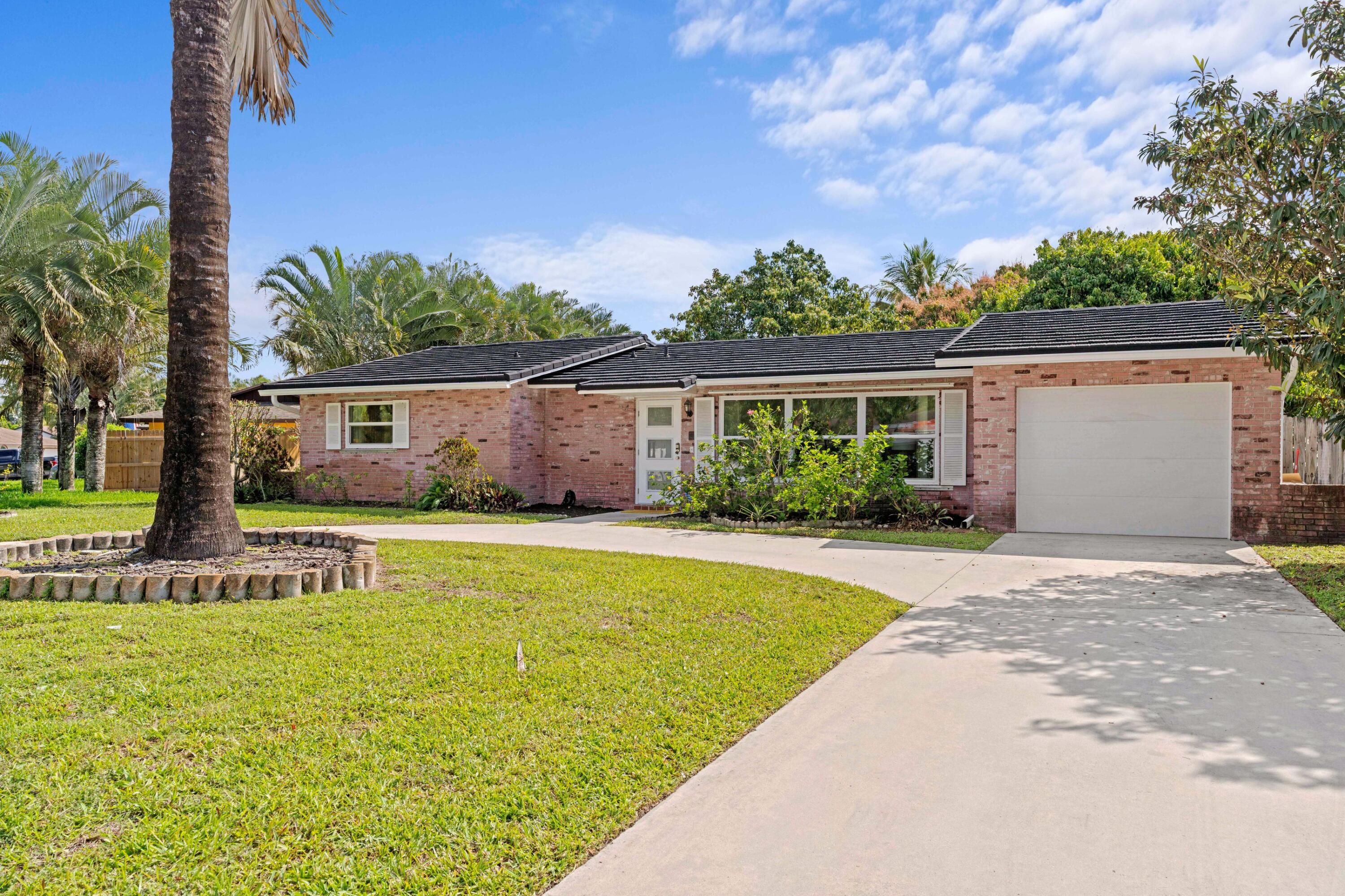 324 Sandpiper Avenue