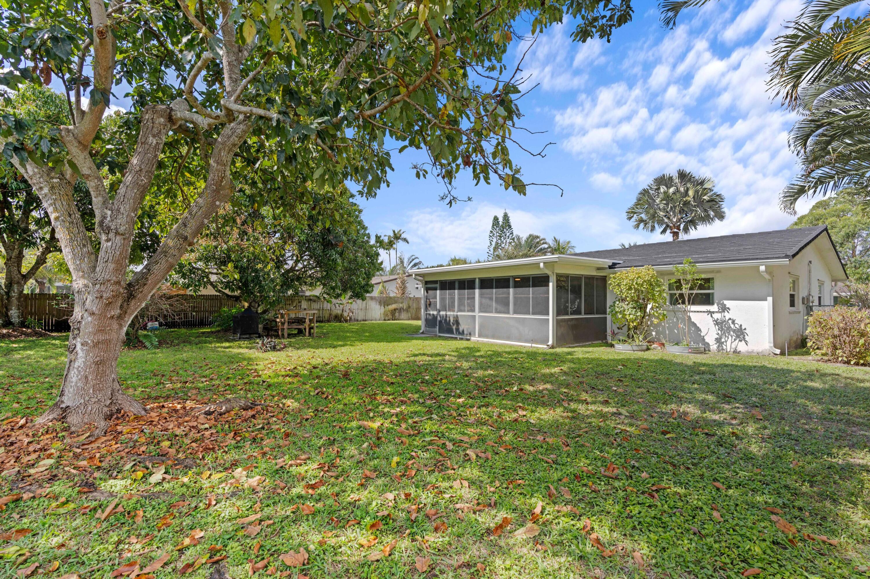 WILLOWS THE SECOND ADD - Residential