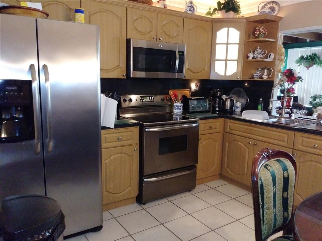 Mainlands Of Tamarac Lake - Residential