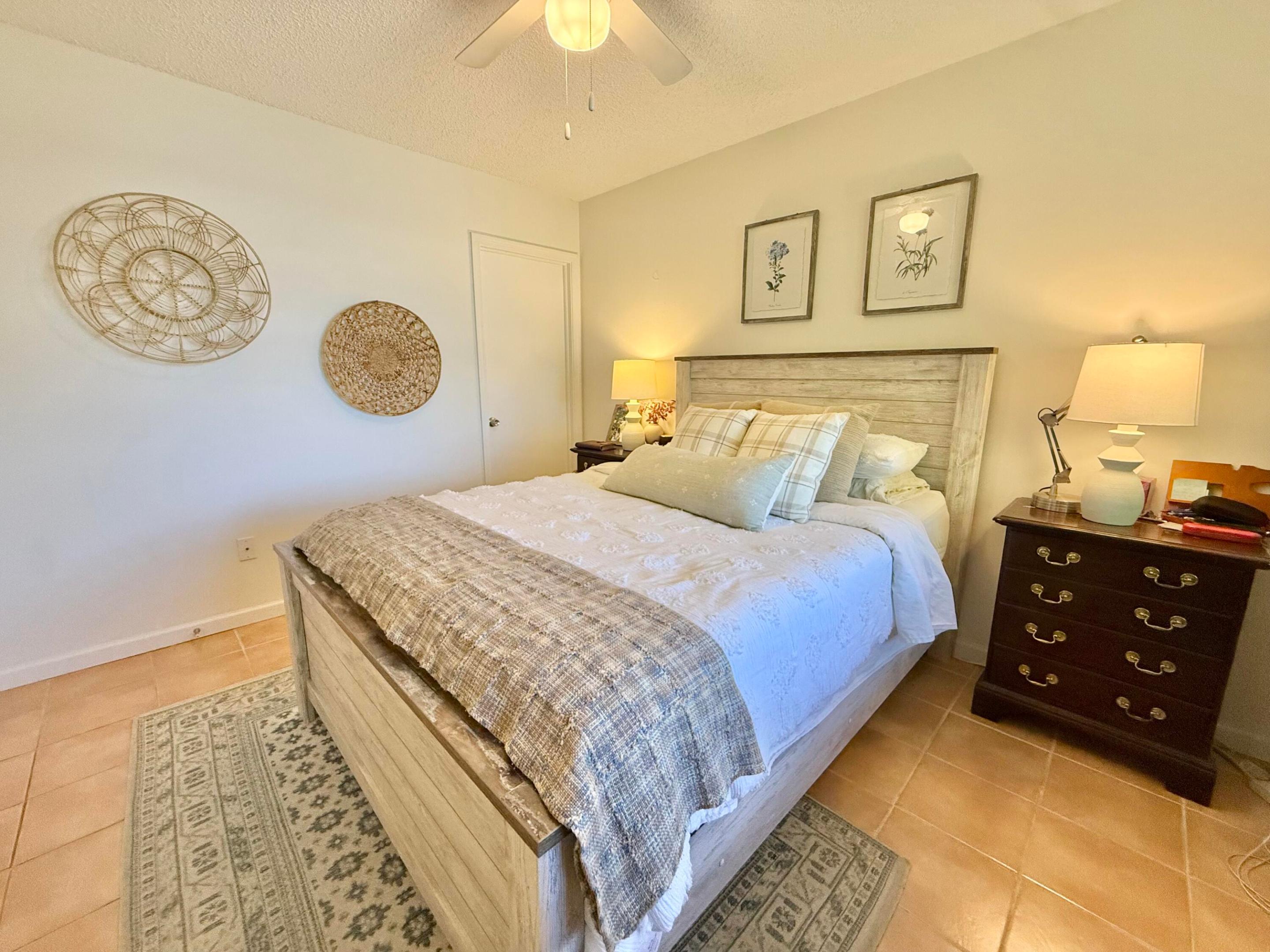 WATERSIDE VILLAGE OF PALM BEACH CONDO - Residential