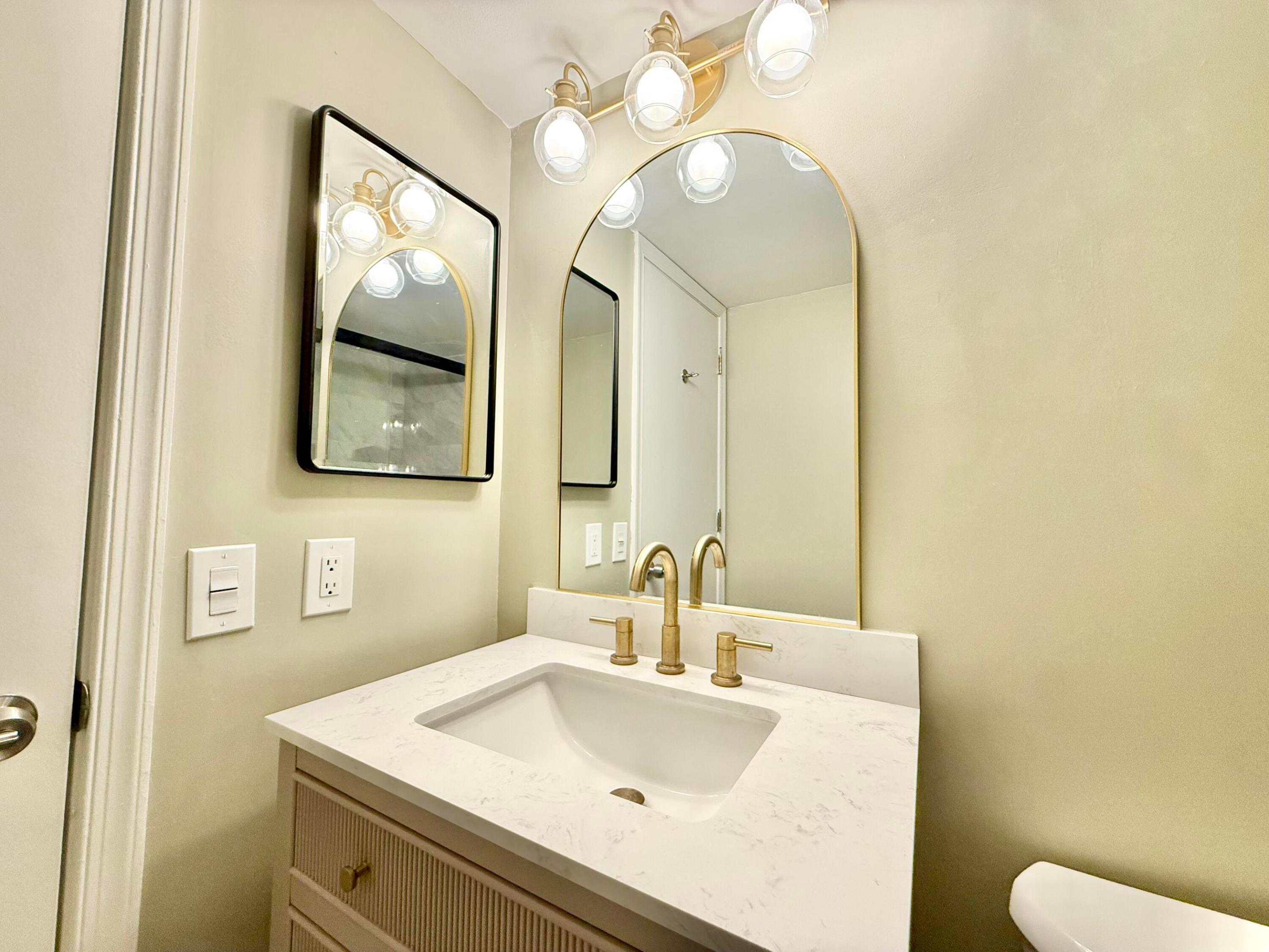 WATERSIDE VILLAGE OF PALM BEACH CONDO - Residential