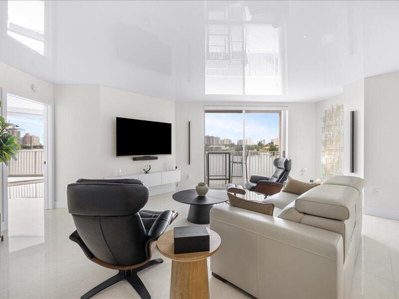 18260 N Bay Road 418