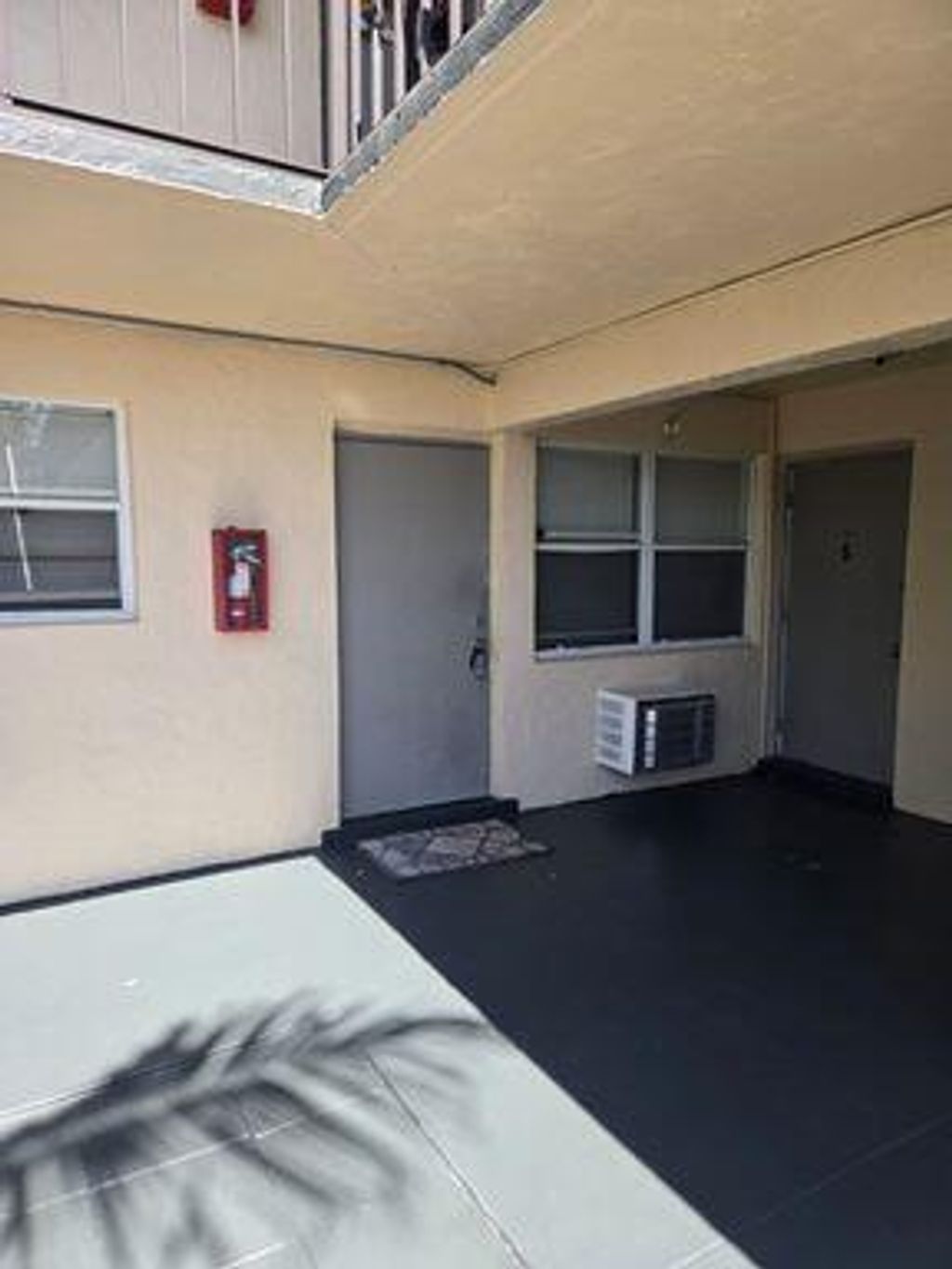 Photo of 620 S Broadway #4, Lantana, FL 33462 (MLS # B26011180)
