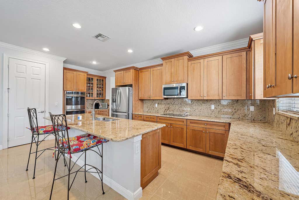 Photo of 168 Manor Circle, Jupiter, FL 33458 (MLS # R11020515)