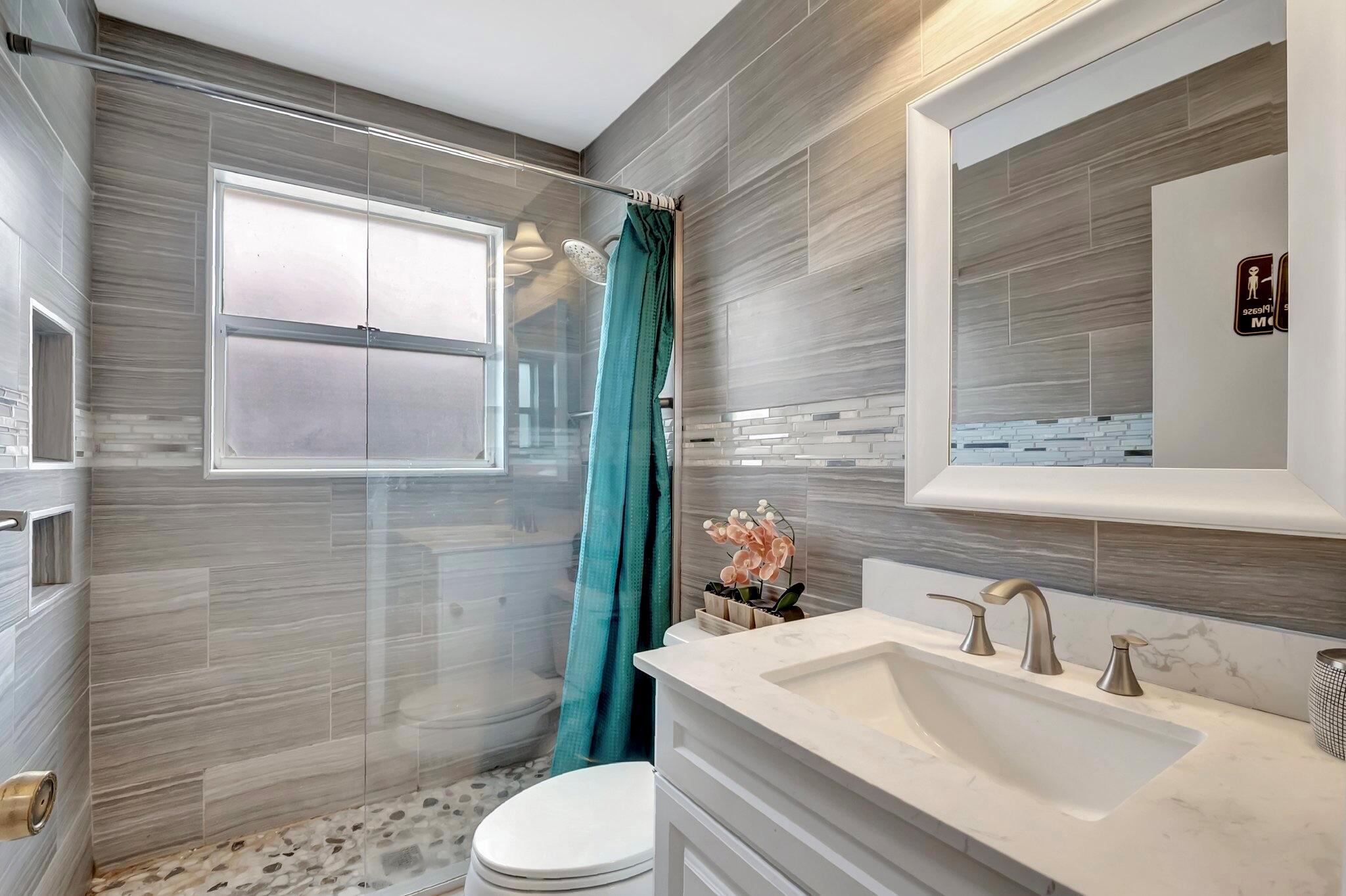 ALLEGRO - Residential Lease