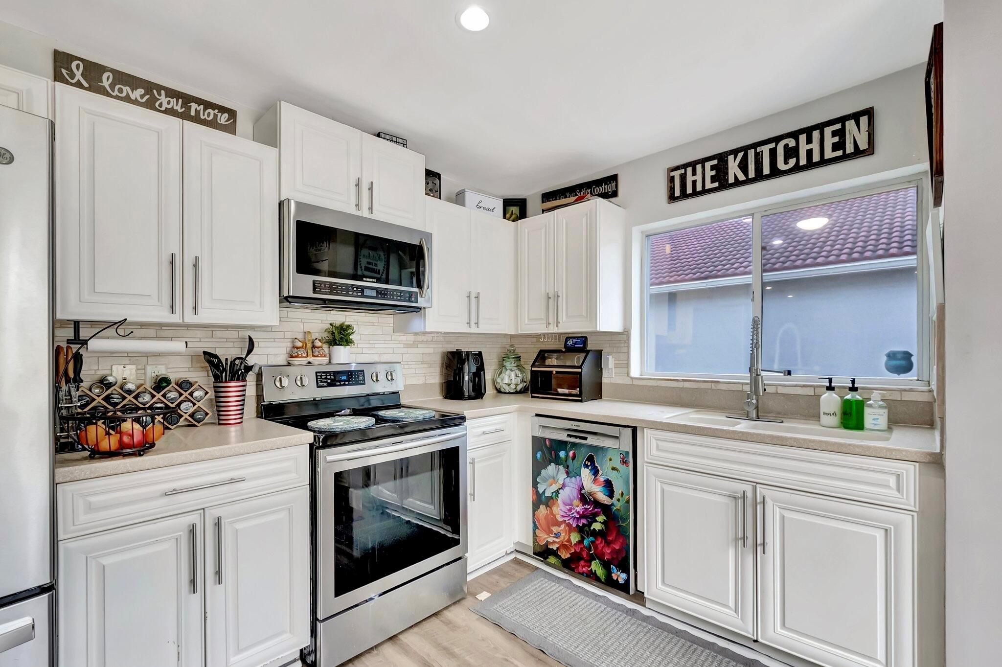 ALLEGRO - Residential Lease