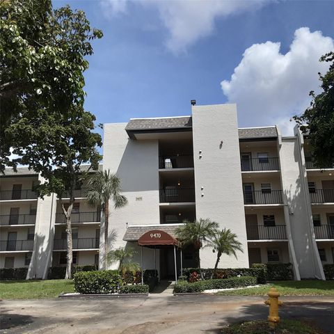 Condominium in Davie FL 9470 Poinciana Pl Pl 26.jpg