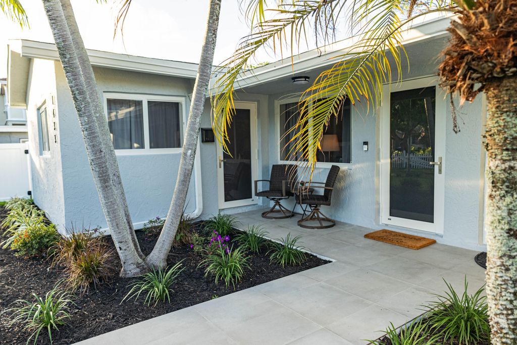 Photo of 1433 NE 23rd Street, Wilton Manors, FL 33305 (MLS # B26010932)