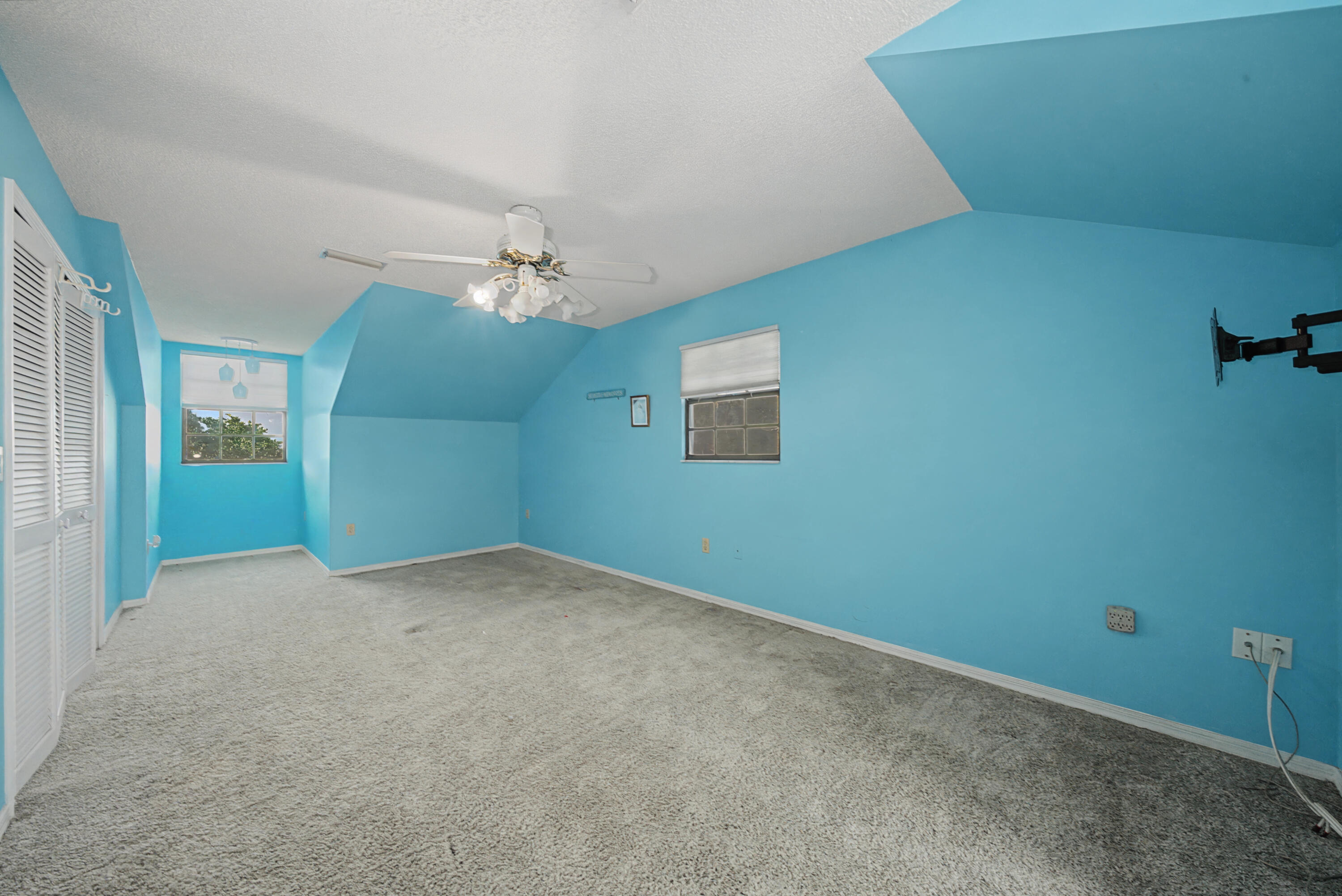 MOON RANCH ACRES - Residential