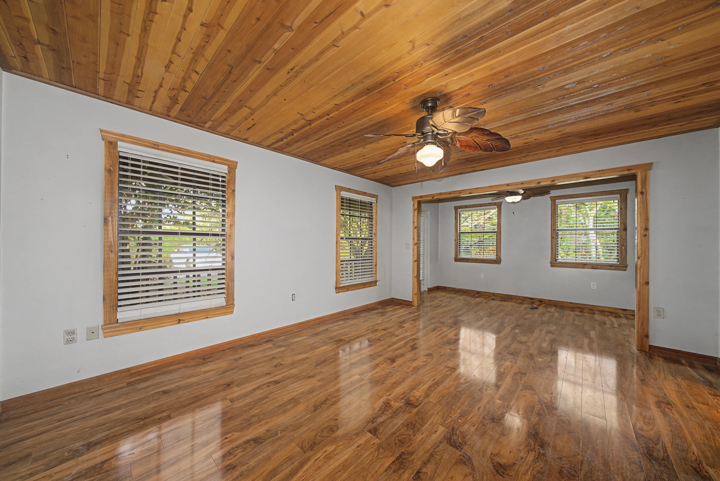 MOON RANCH ACRES - Residential