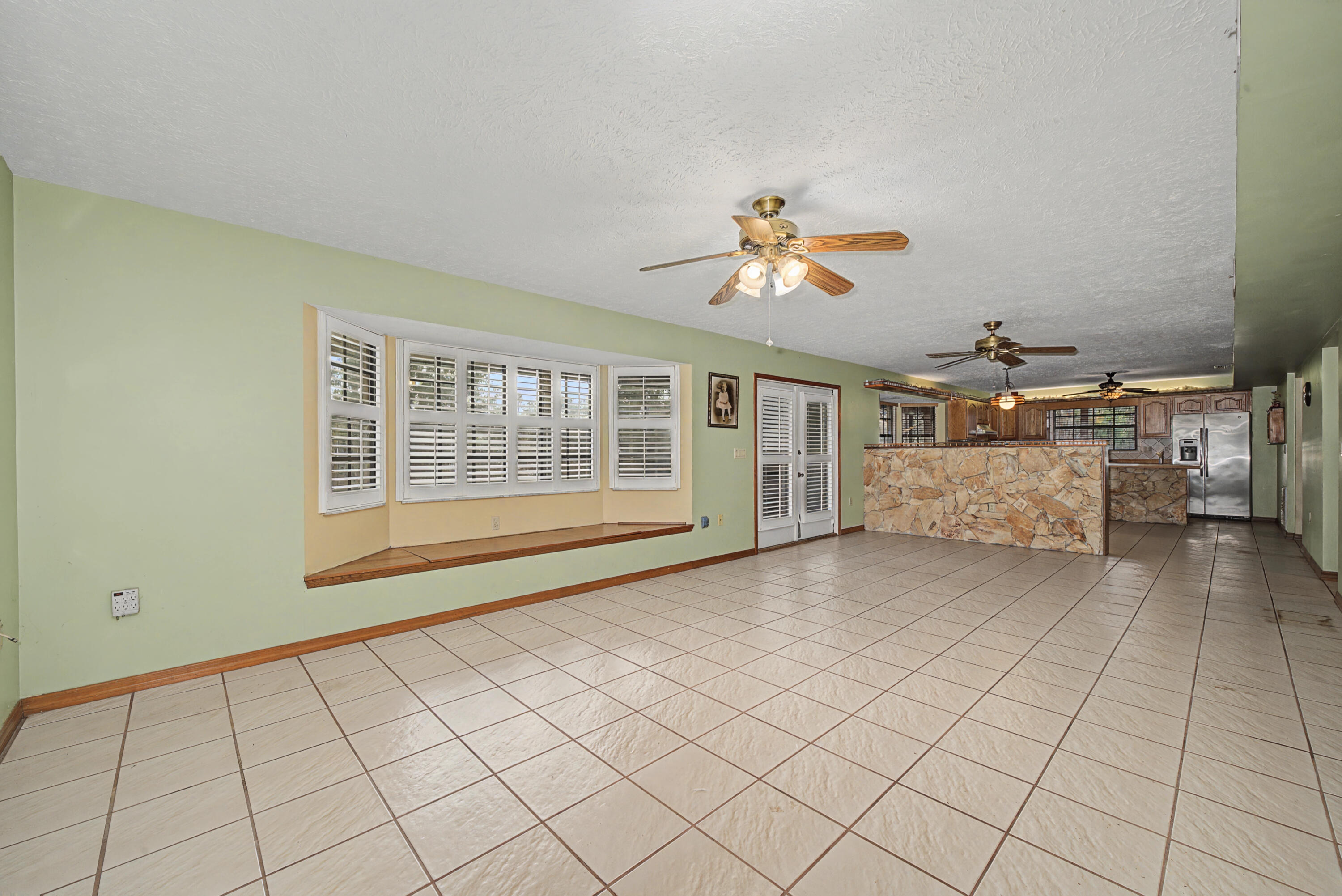 MOON RANCH ACRES - Residential