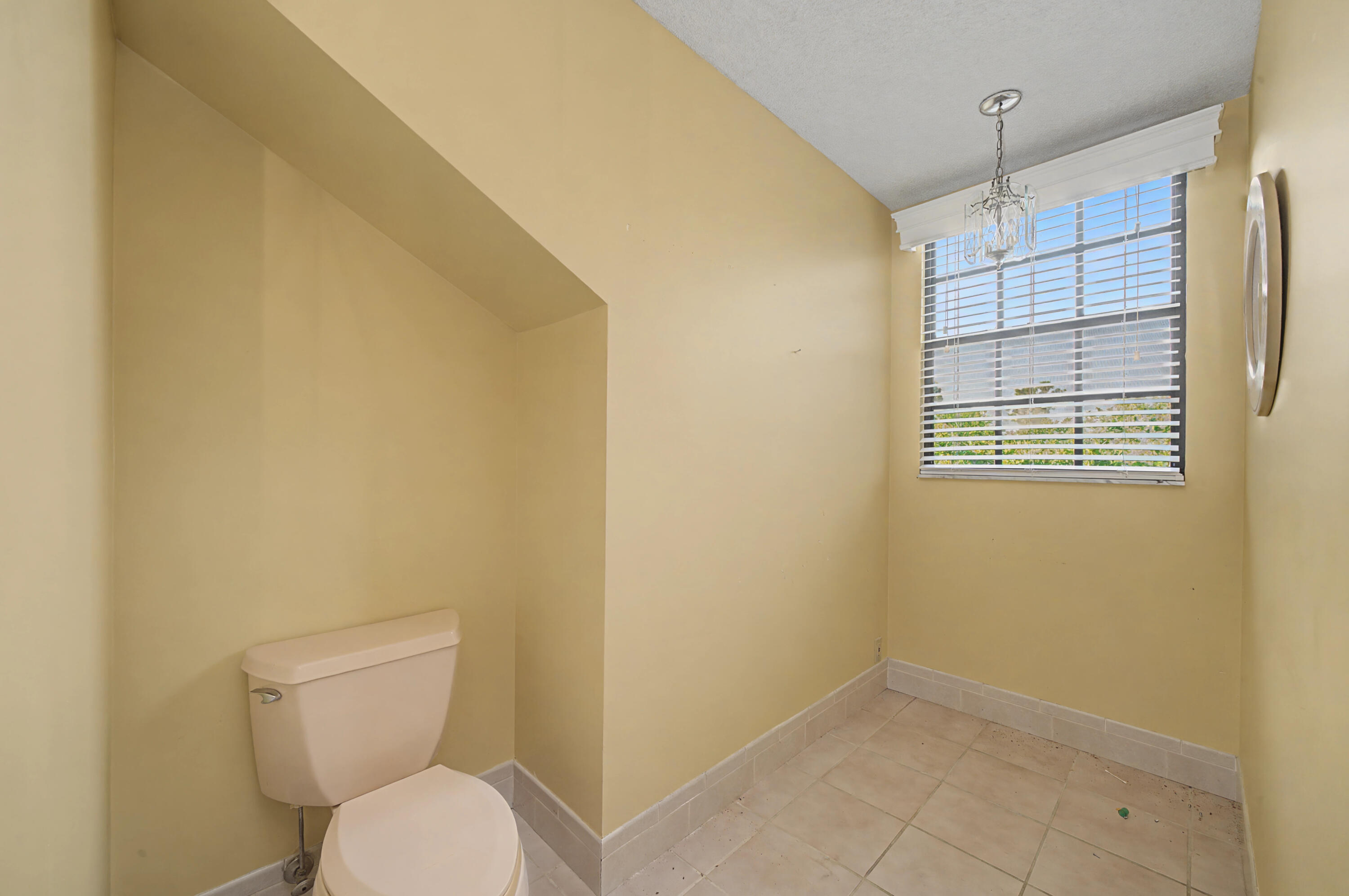 MOON RANCH ACRES - Residential