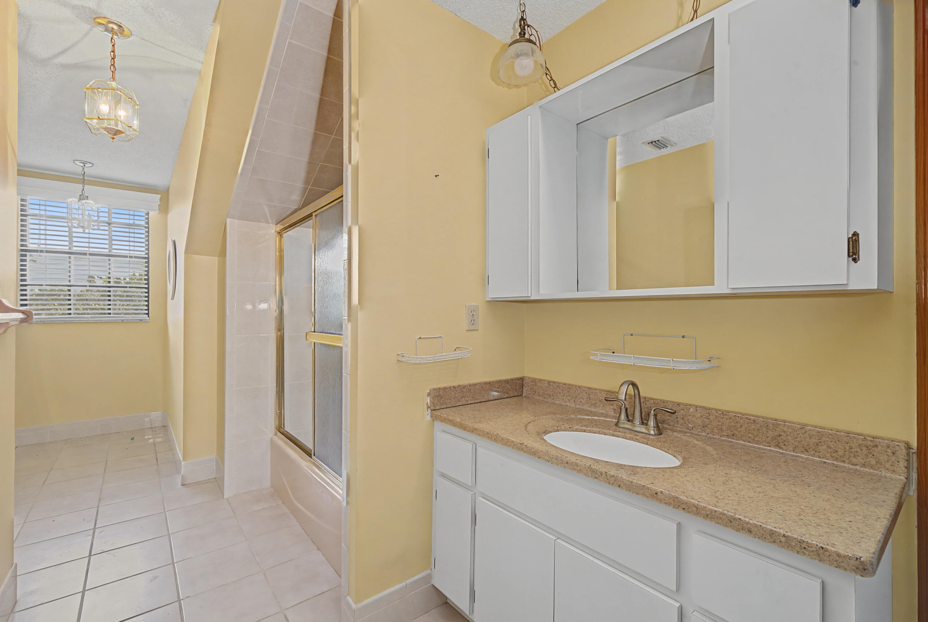 MOON RANCH ACRES - Residential