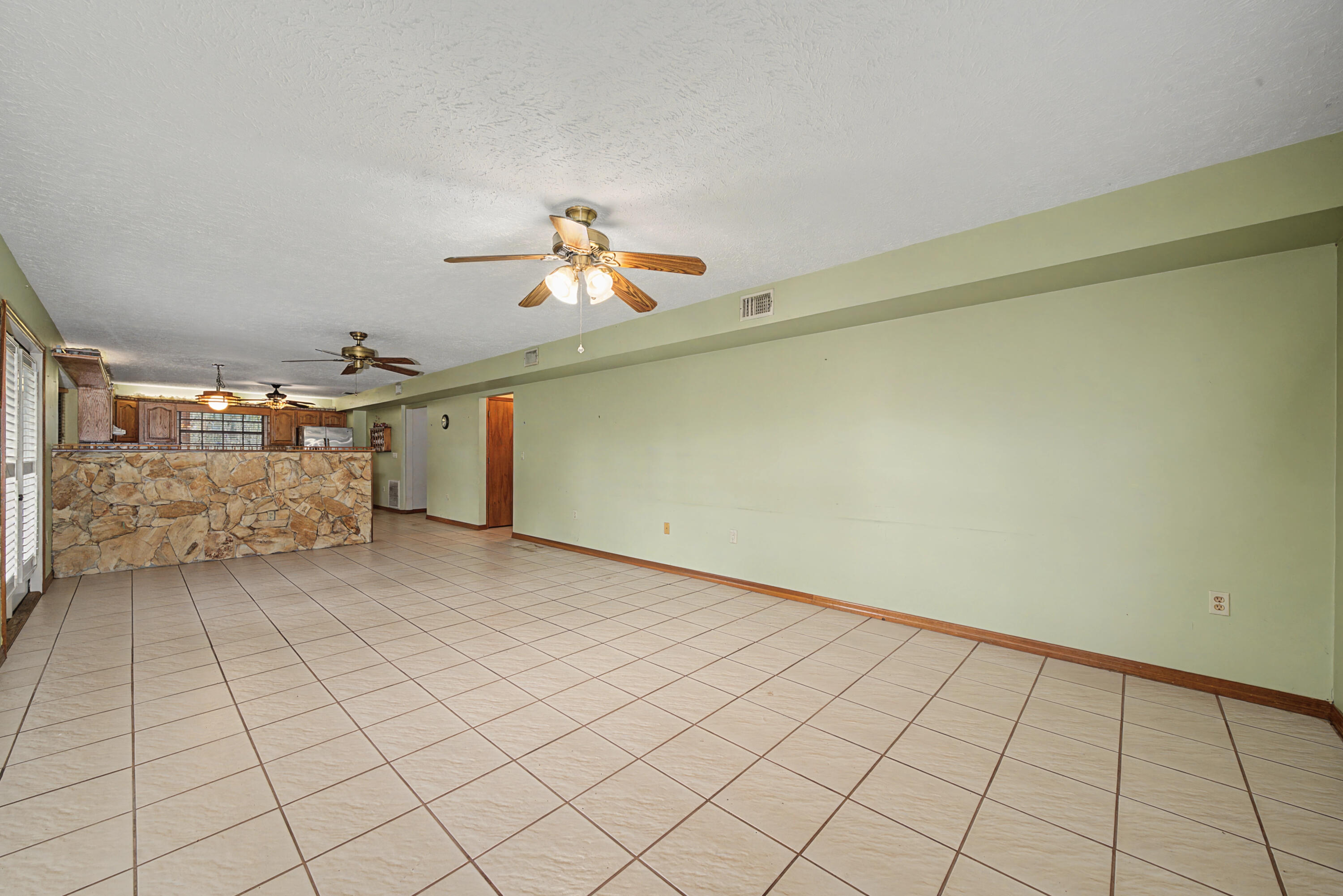 MOON RANCH ACRES - Residential