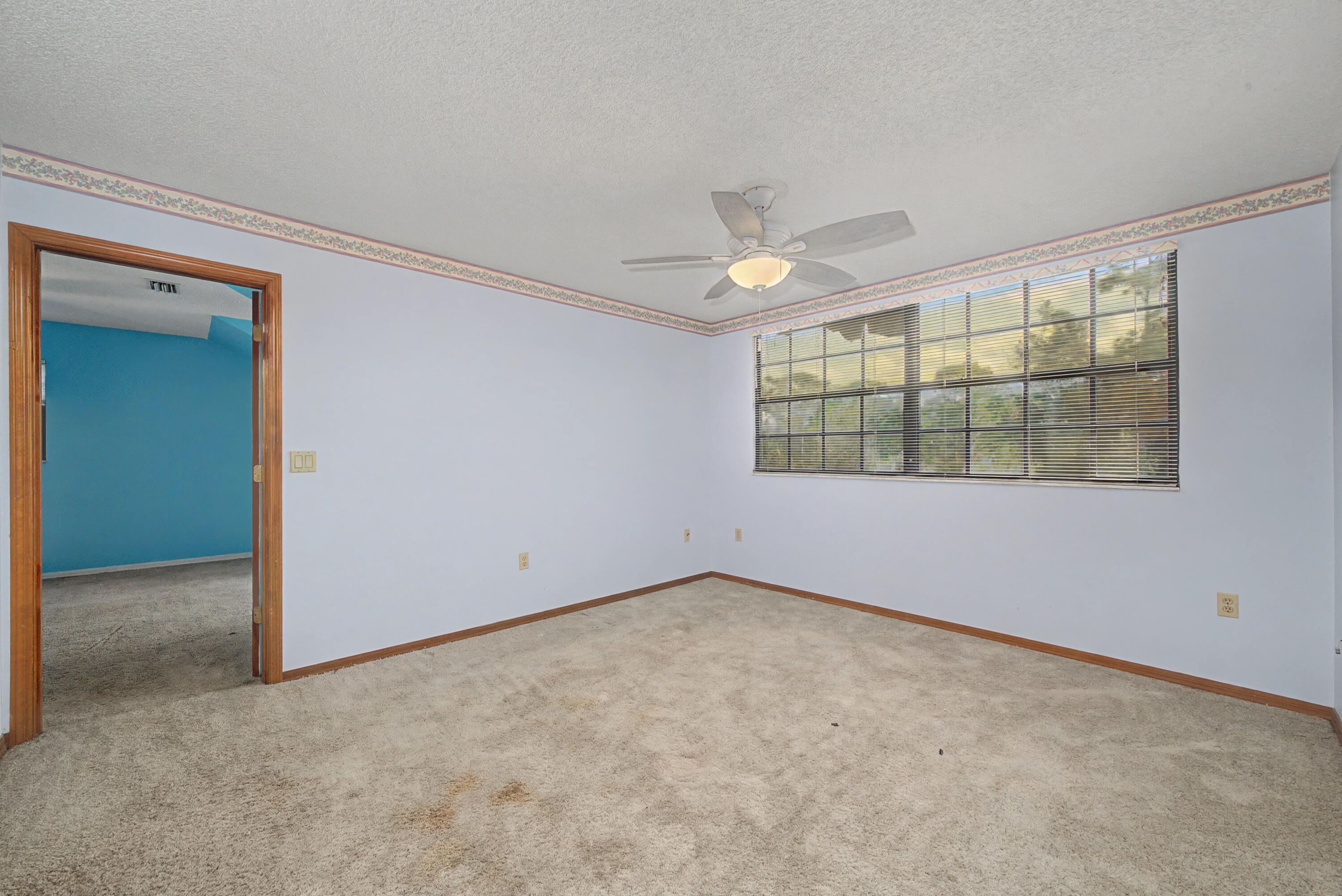 MOON RANCH ACRES - Residential