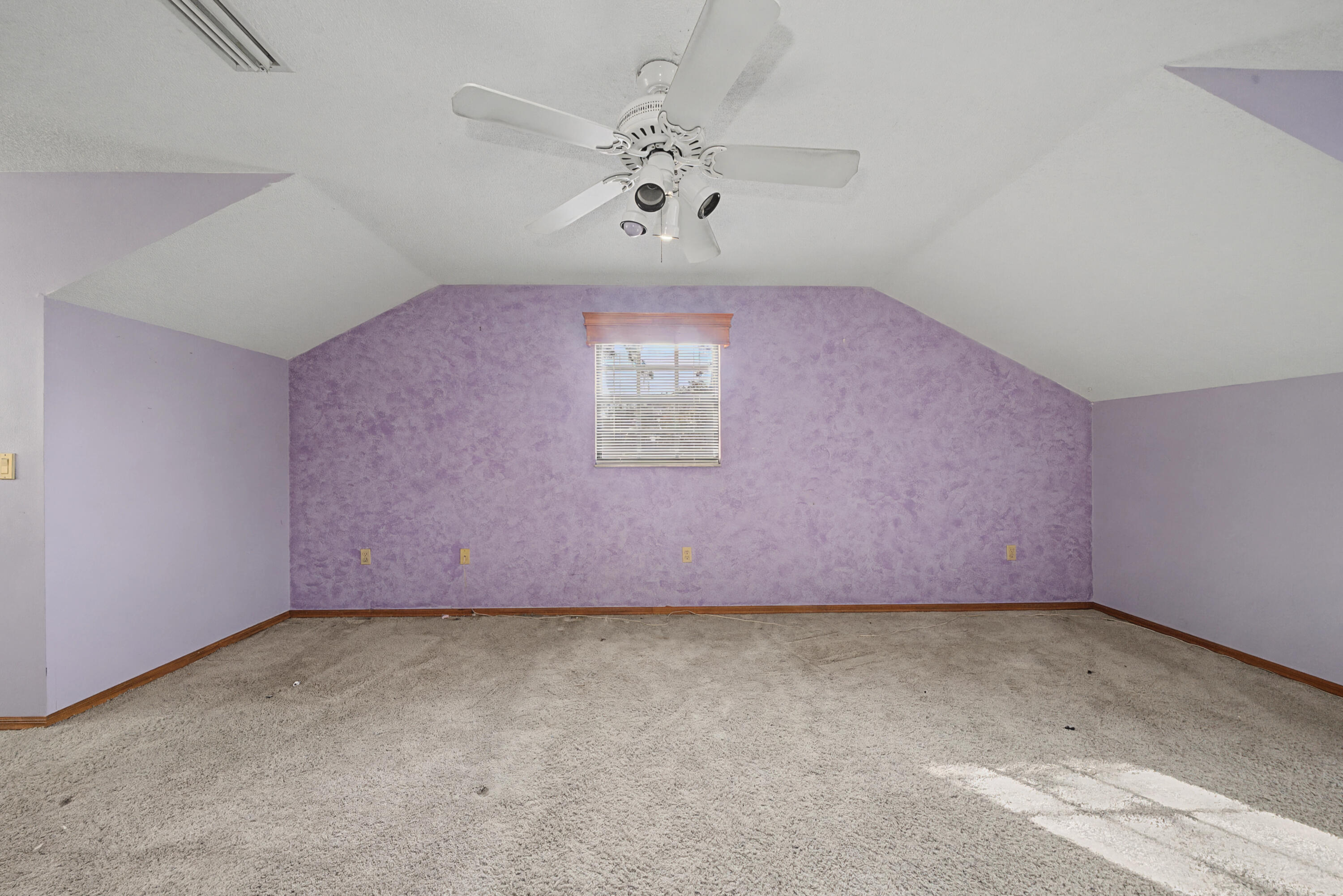 MOON RANCH ACRES - Residential