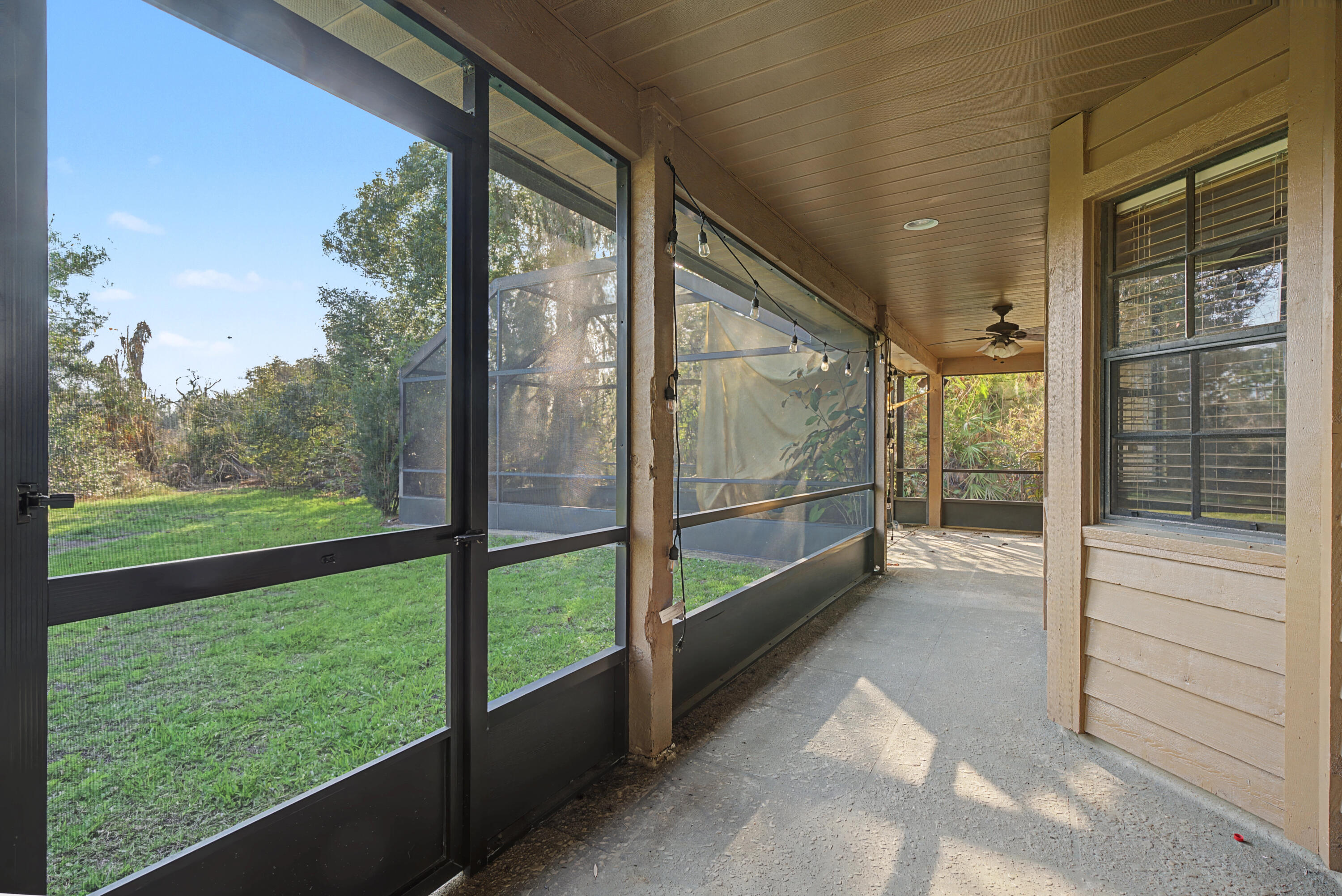 MOON RANCH ACRES - Residential