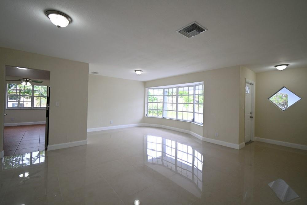 Lauderdale Lakes North Ga - Residential