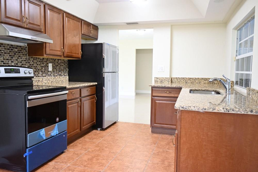 Lauderdale Lakes North Ga - Residential