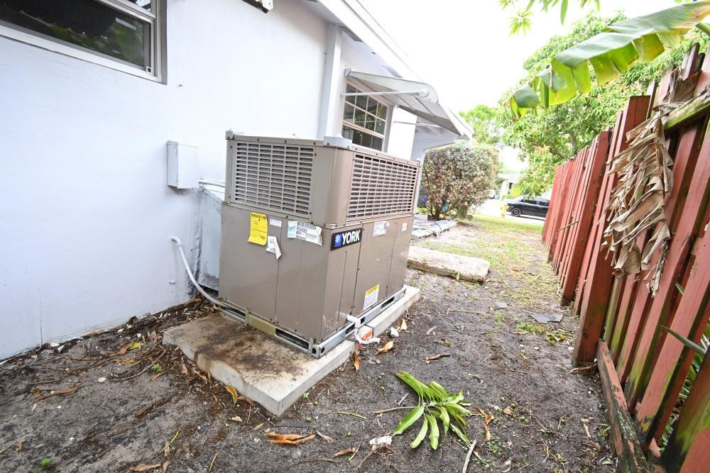 Lauderdale Lakes North Ga - Residential