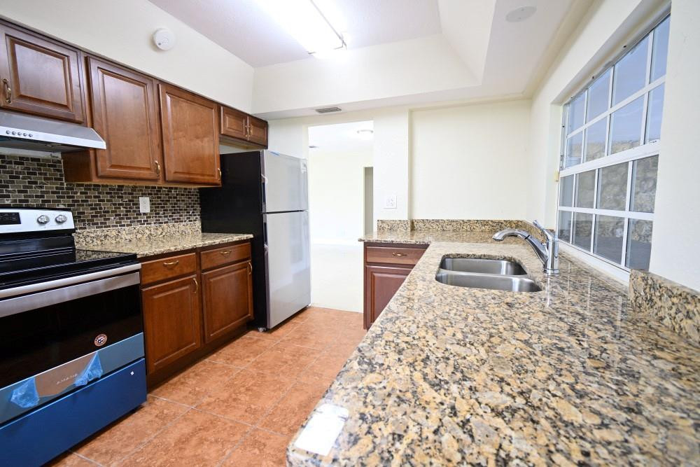 Lauderdale Lakes North Ga - Residential