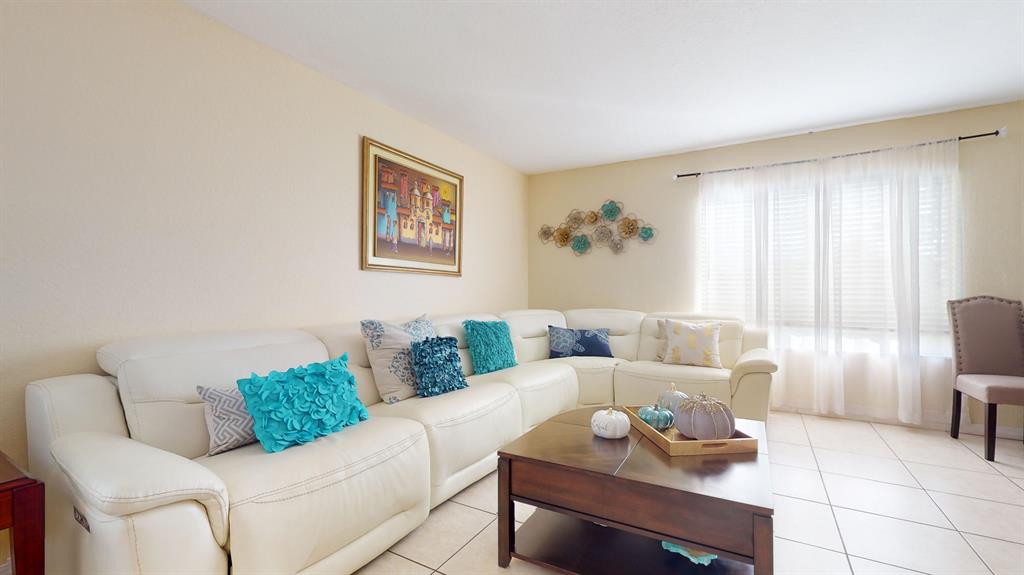 Newport Isles - Residential