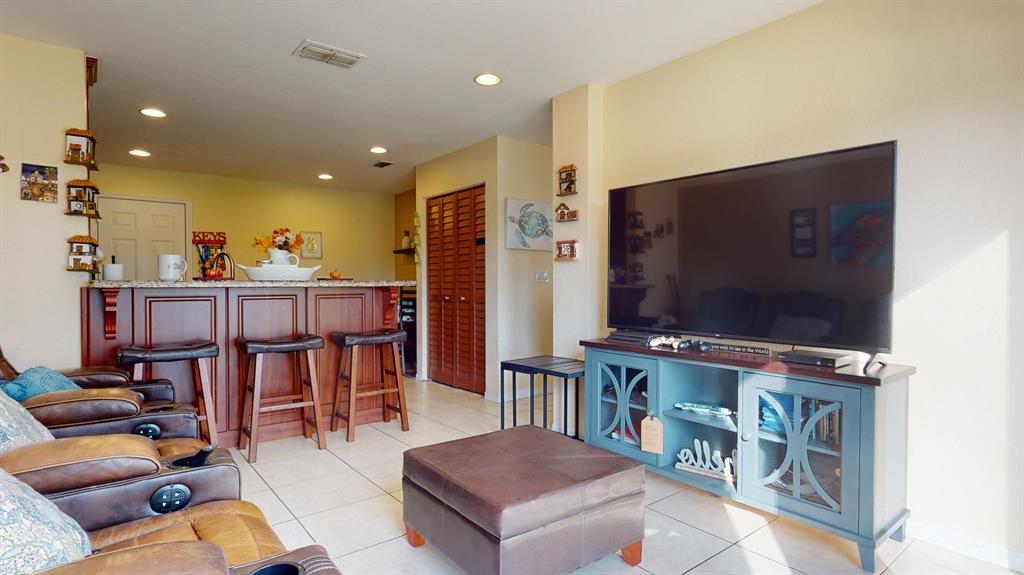 Newport Isles - Residential