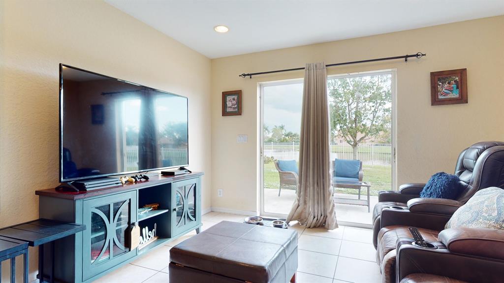 Newport Isles - Residential