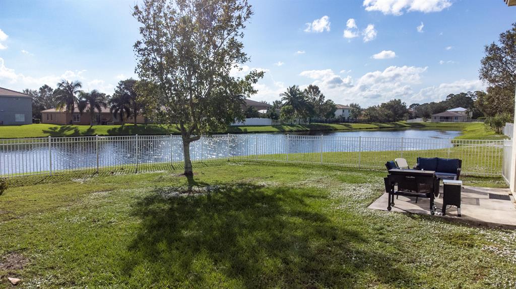 Newport Isles - Residential