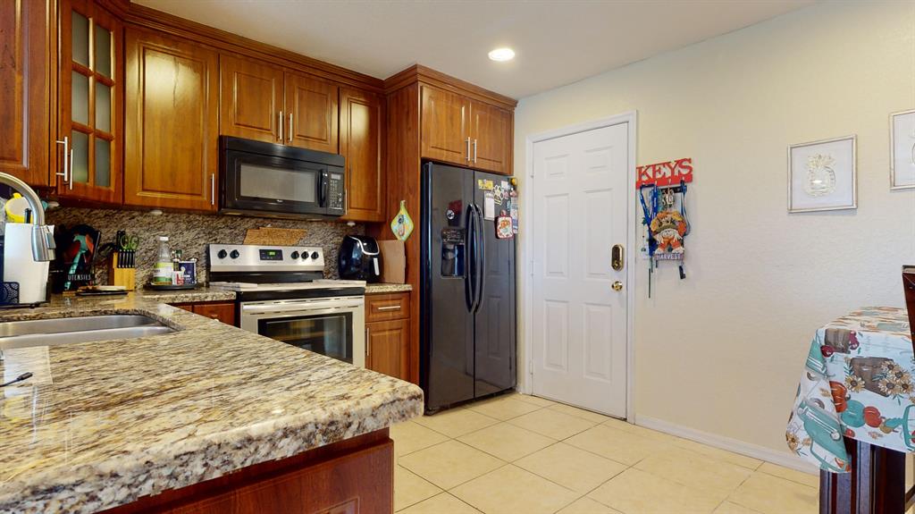 Newport Isles - Residential