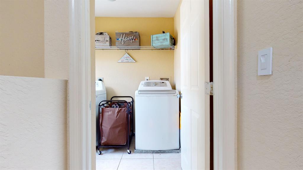 Newport Isles - Residential