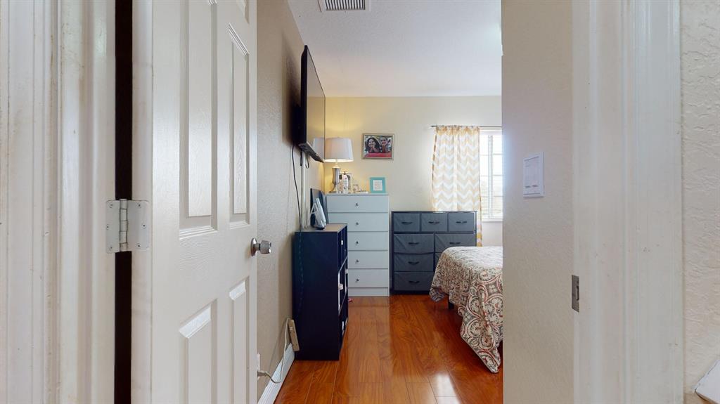 Newport Isles - Residential