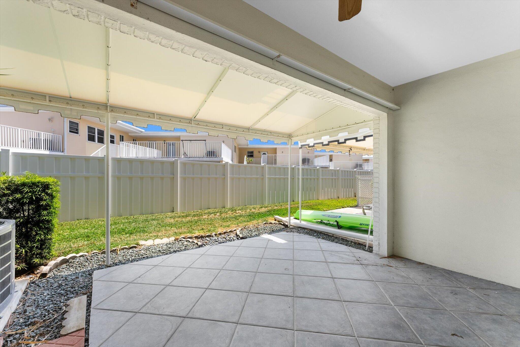 Hillsboro Beach & Yacht - Residential Lease